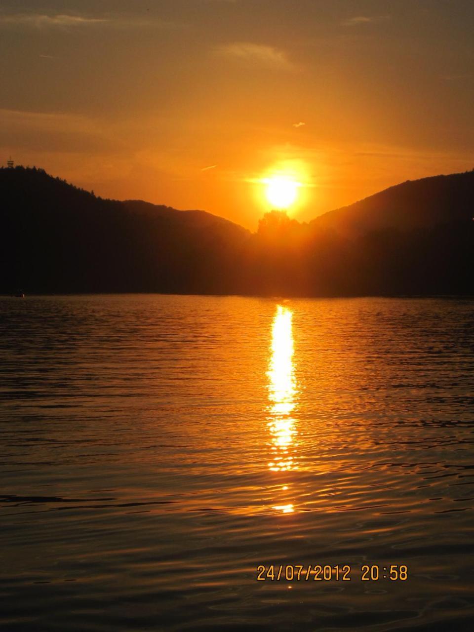 Residenz Moselstausee Sankt Aldegund Buitenkant foto